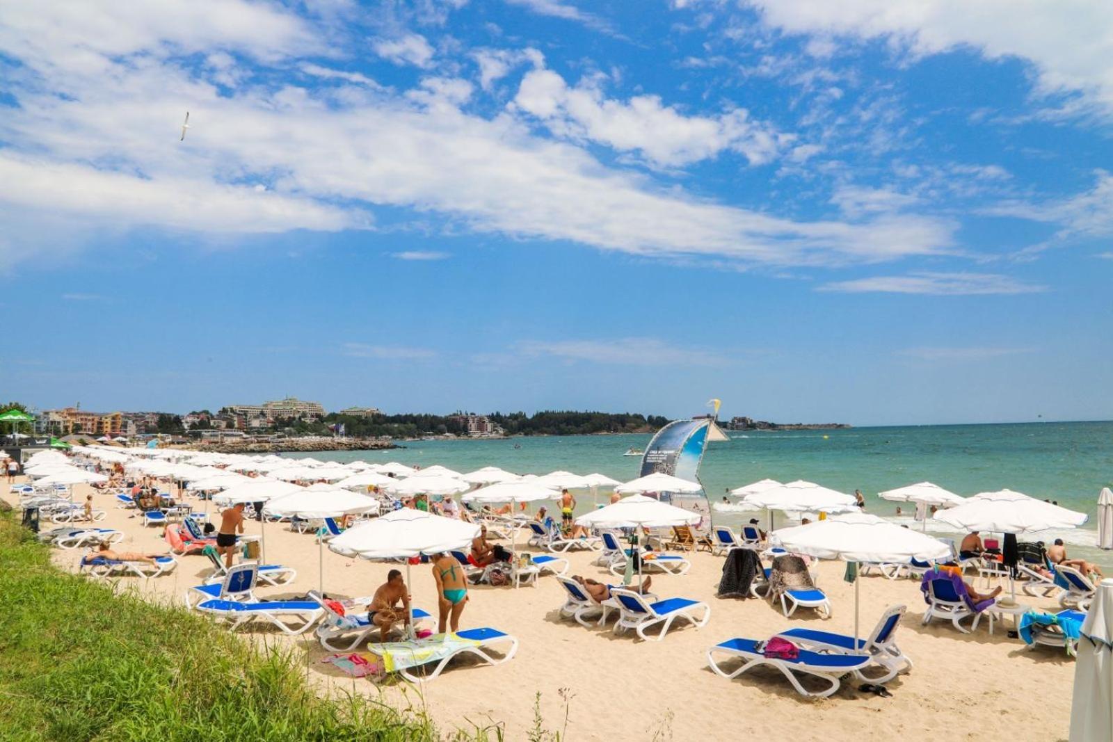 Luxury First Line Apartment With Pool By The Sea Neszebar Kültér fotó