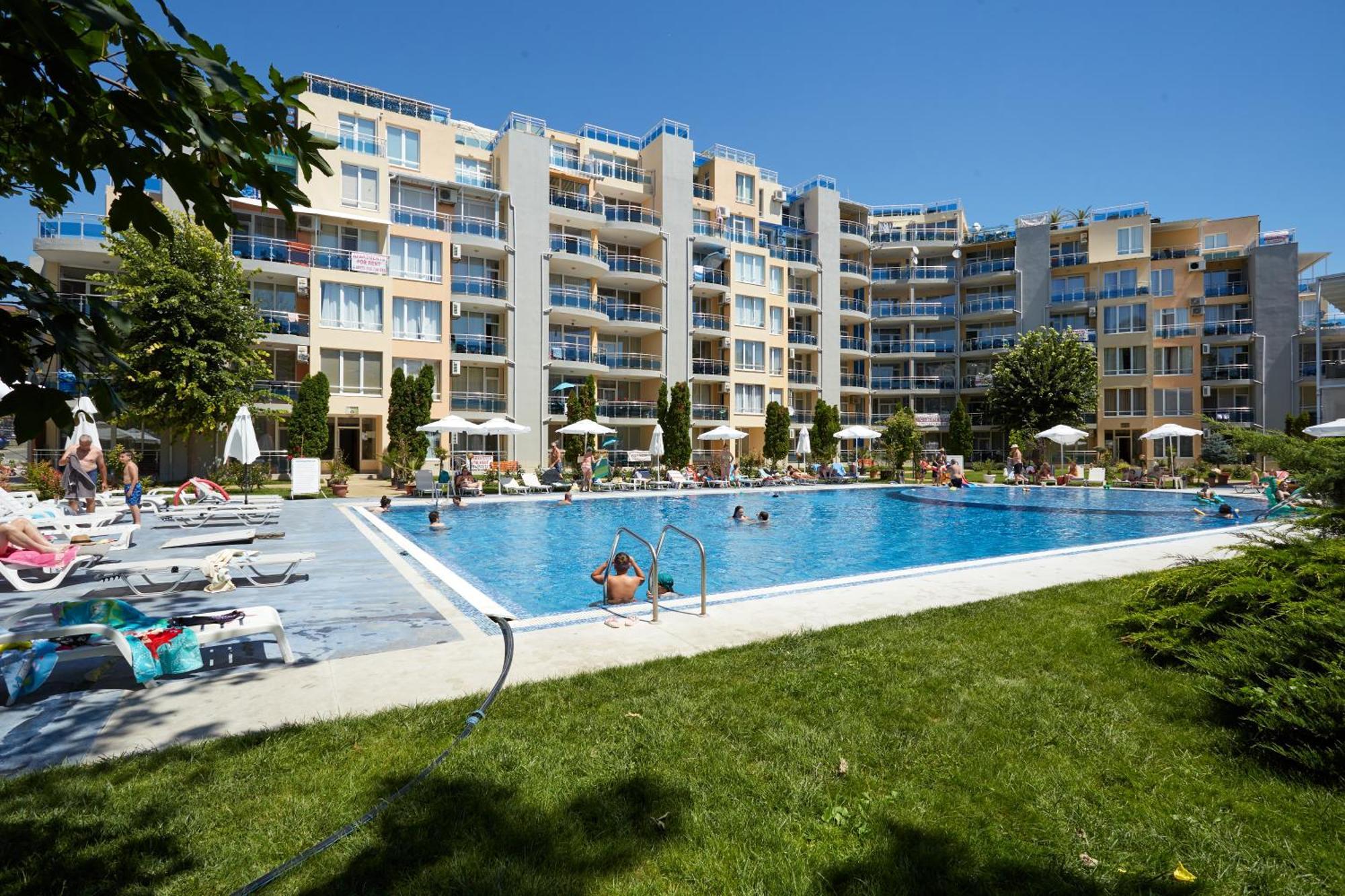 Luxury First Line Apartment With Pool By The Sea Neszebar Kültér fotó