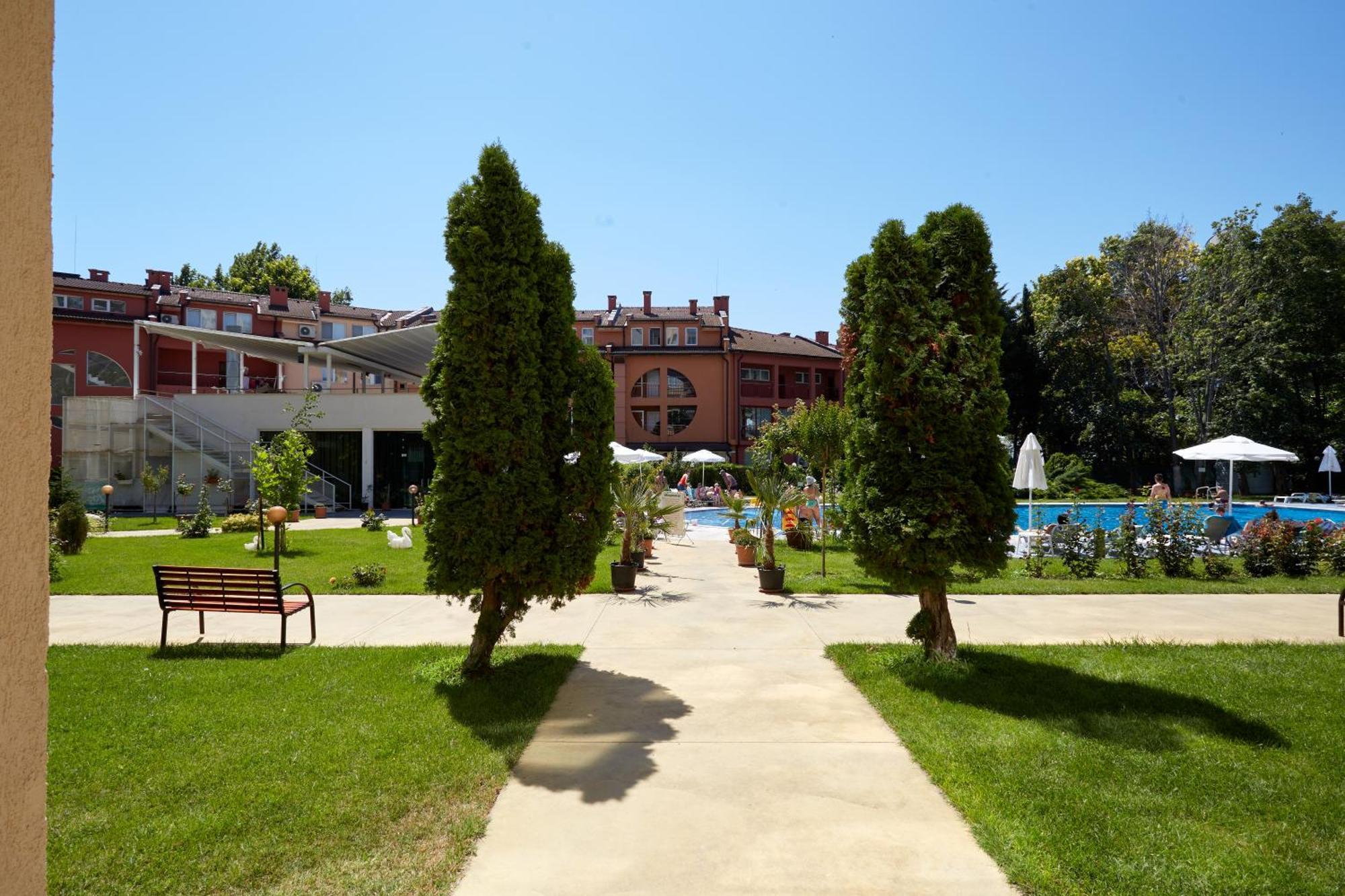 Luxury First Line Apartment With Pool By The Sea Neszebar Kültér fotó