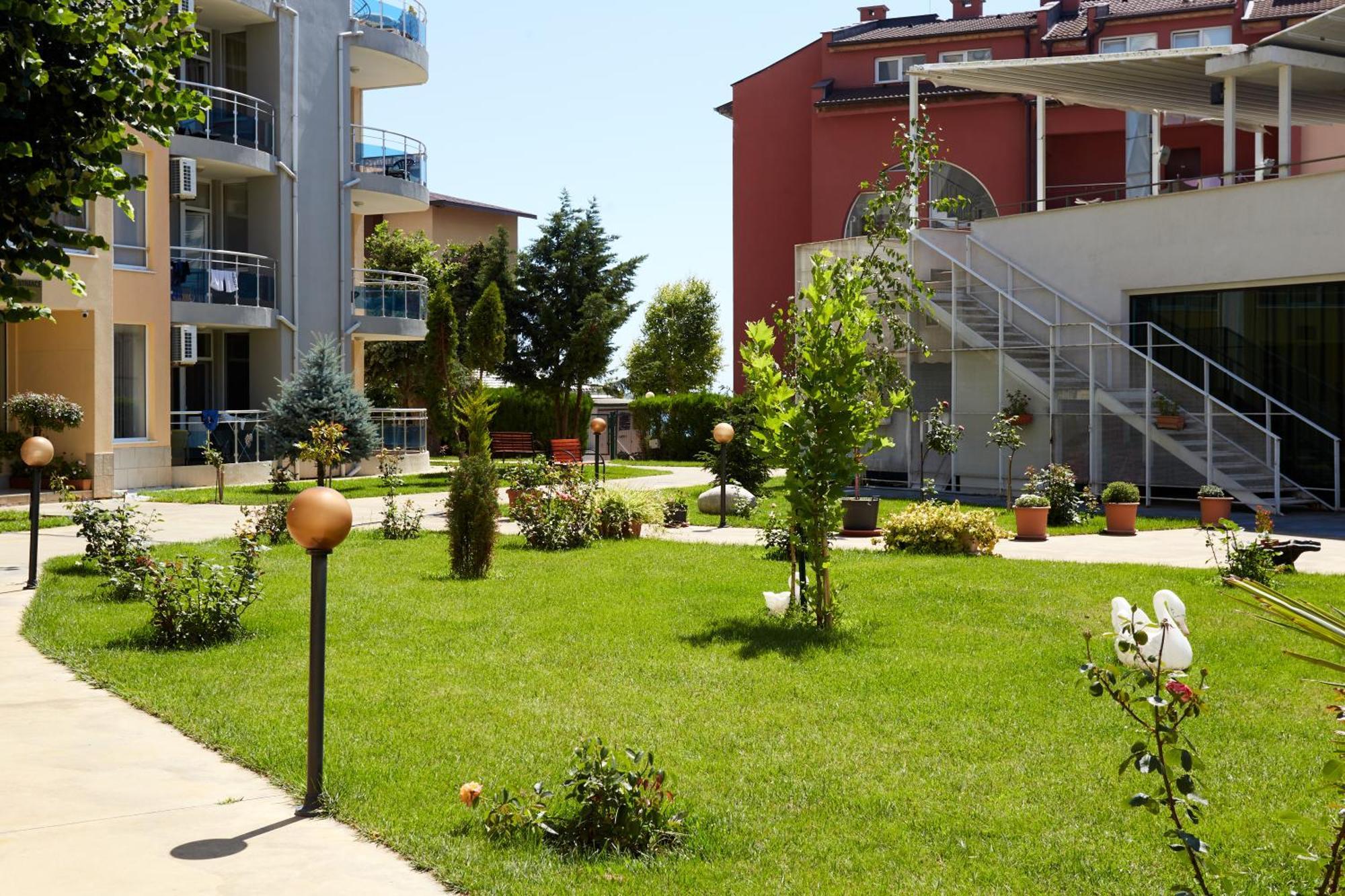 Luxury First Line Apartment With Pool By The Sea Neszebar Kültér fotó