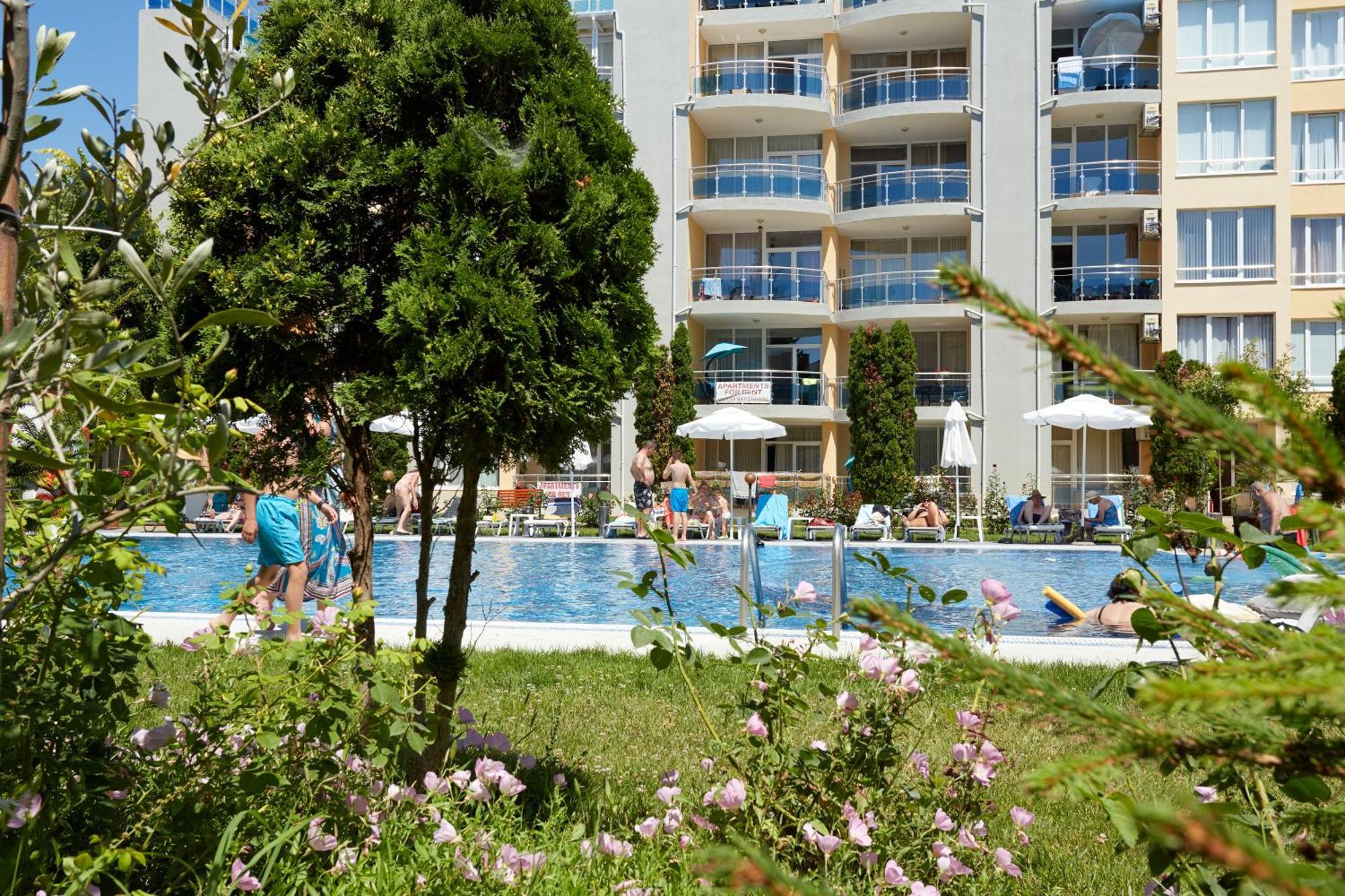 Luxury First Line Apartment With Pool By The Sea Neszebar Kültér fotó